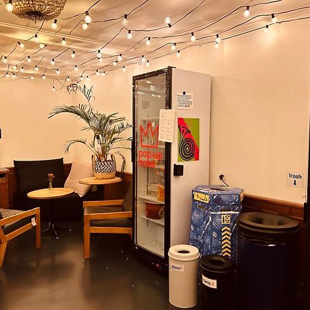 Pop Up Hotel Krone Zuerich Εξωτερικό φωτογραφία