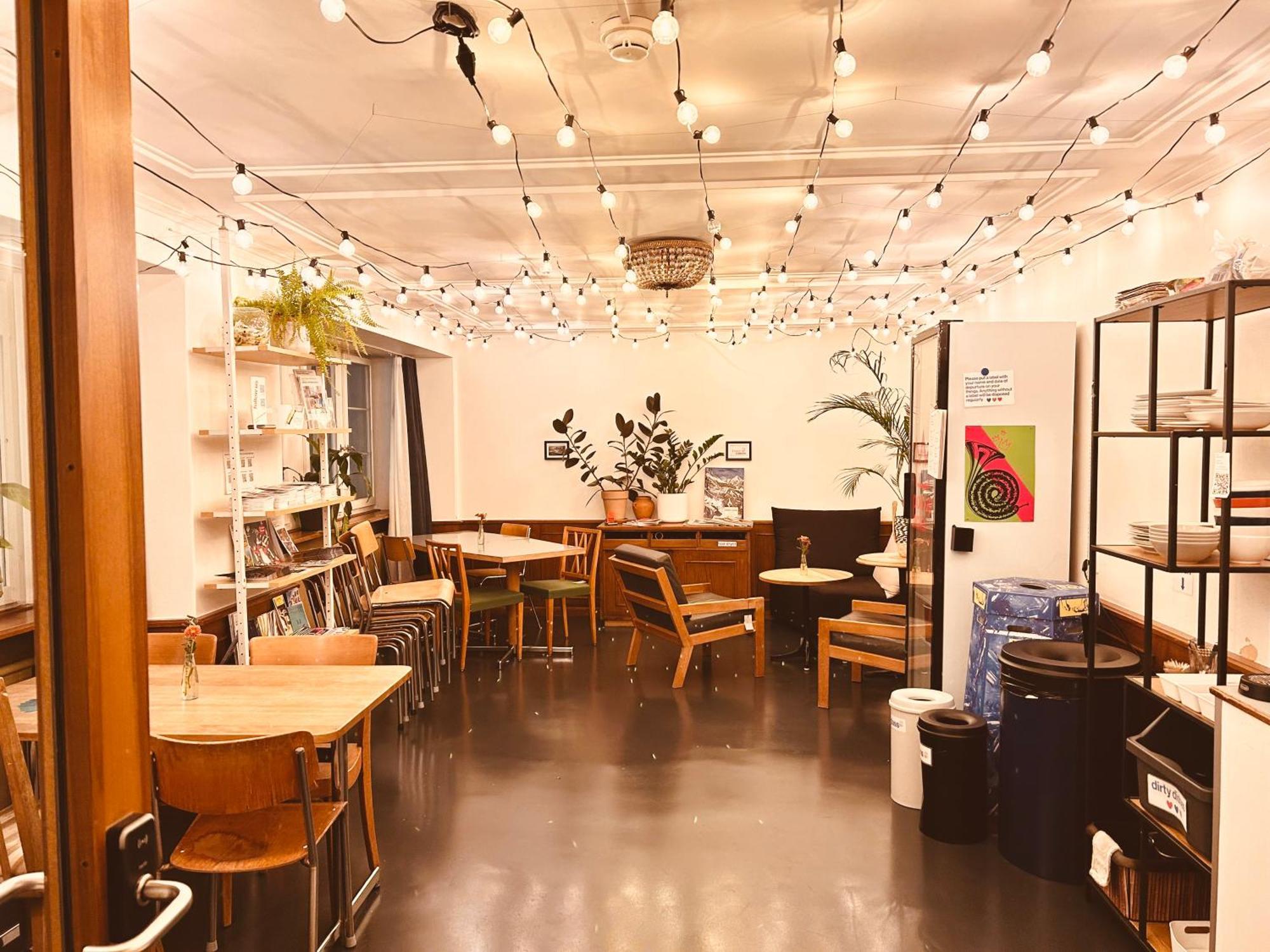 Pop Up Hotel Krone Zuerich Εξωτερικό φωτογραφία
